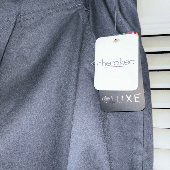 Cherokee Luxe scrub pants - Picture 7 of 10